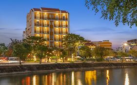 Khách sạn&Spa Royal Riverside Hội An